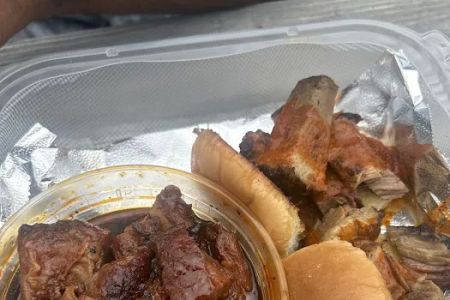 SmoQ-N-Meat BBQ