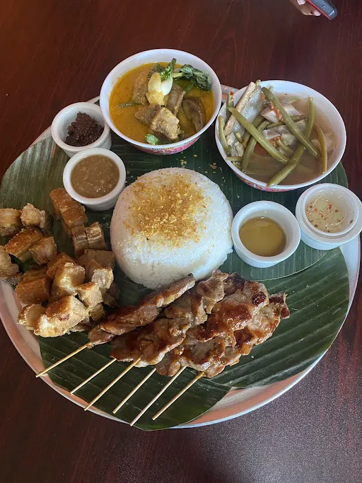 Kuya Ian's Bistro 1