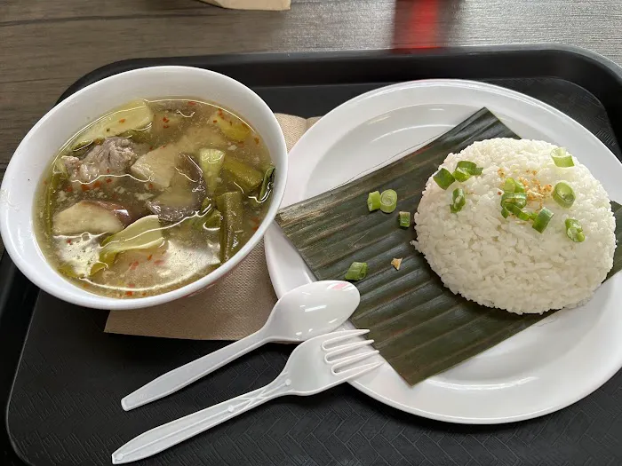 Kuya Ian's Bistro 2