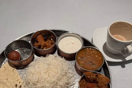 Everest Cuisine