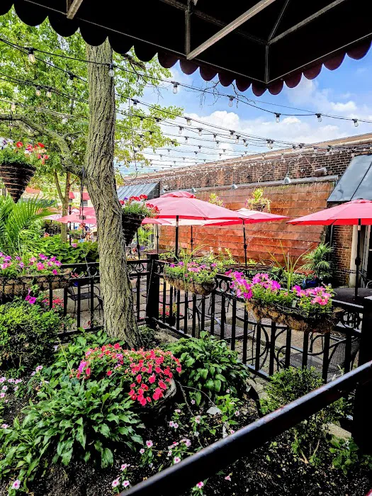 Jimmy V's Grill & Pub 9