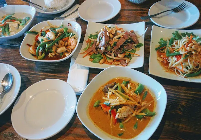 Bamboo Thai Kitchen 6