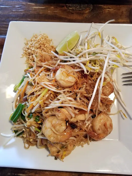 Bamboo Thai Kitchen 8