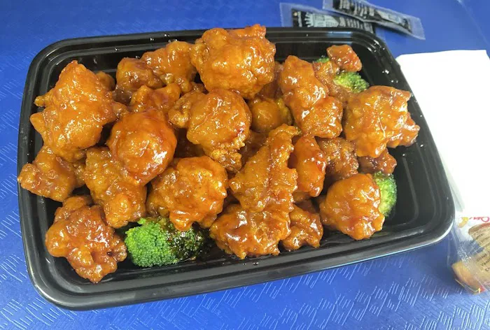 Mr. Wok Restaurant 10
