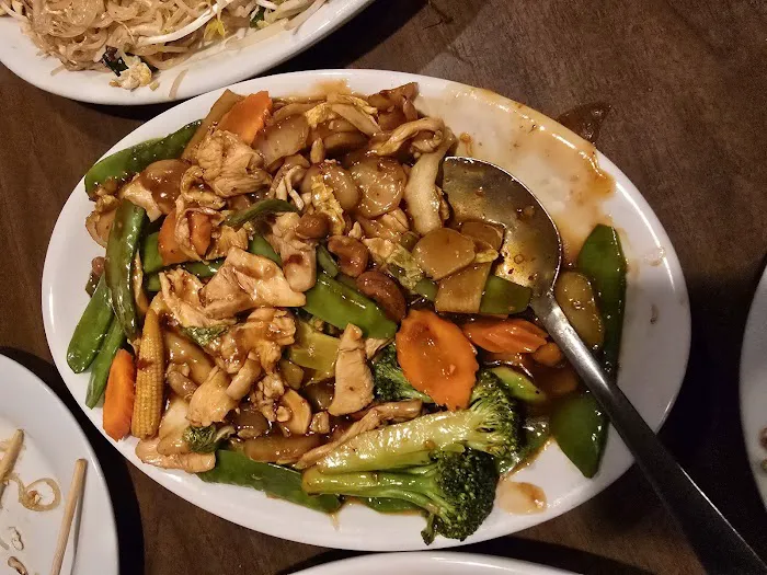 Siam Orchid Thai Restaurant 4