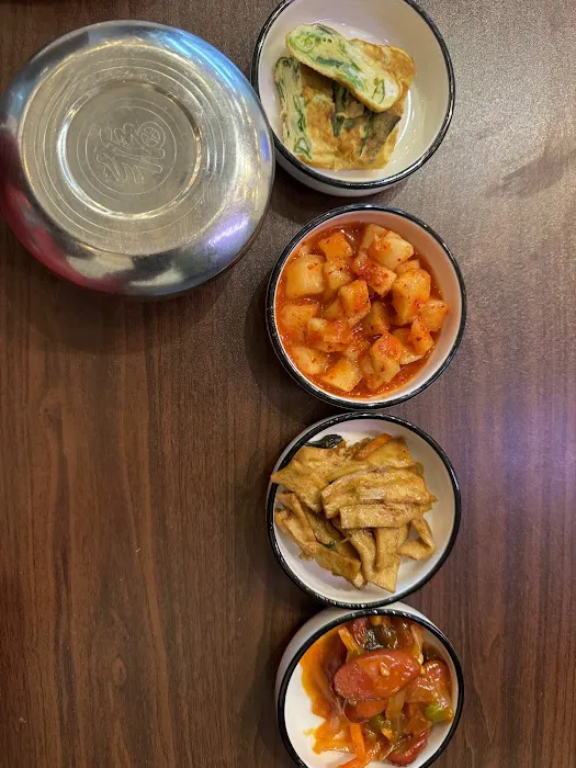 KOSHI - Korean food & Sushi 6