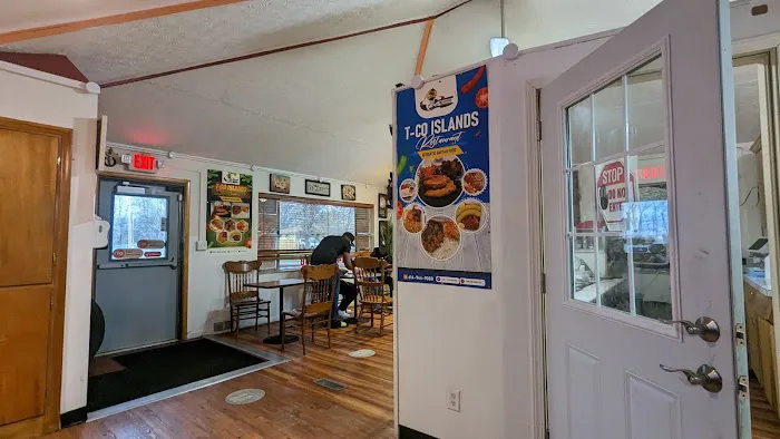 T-Co Islands Restaurant 8