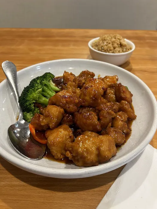 Jade's Chinese Restaurant 8