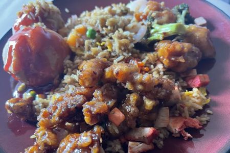 Golden Wok Chinese Restaurant