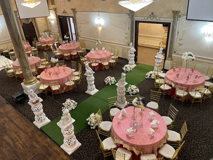 Queen's Kitchen Restaurant 4
