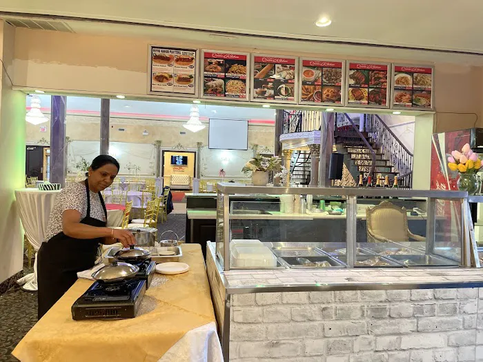Queen's Kitchen Restaurant 6