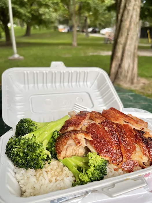Wok & Roast Chinese BBQ Restaurant 6