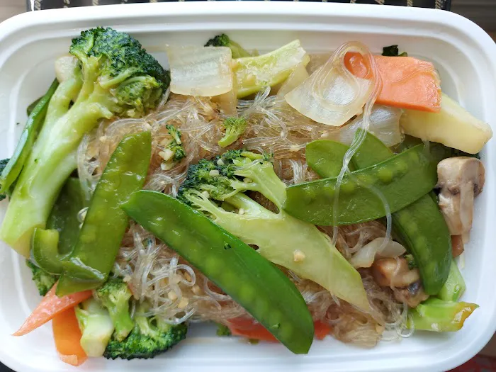 Wok & Roast Chinese BBQ Restaurant 8