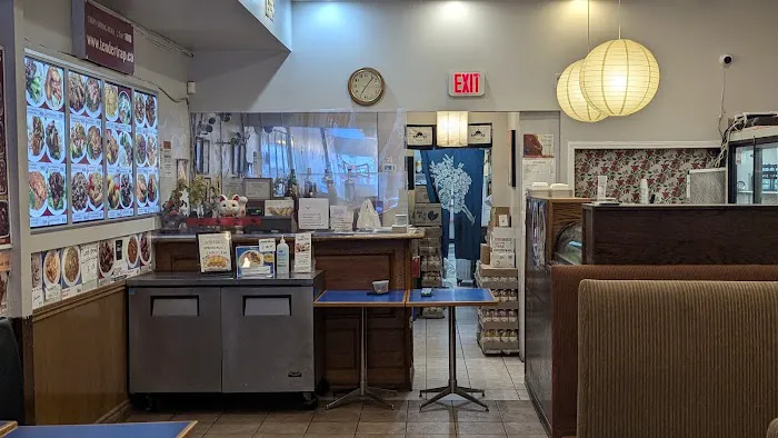 Tender Trap Restaurant 7