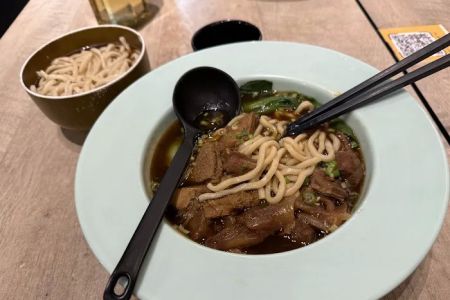 Hunan Restaurant 湖南菜馆