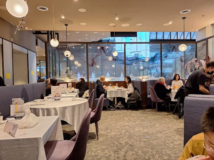 Moon Palace Cantonese Cuisine 3