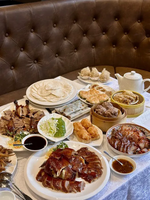 Pearl Yorkville Chinese Cuisine 1