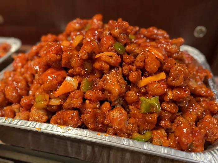 Lucky Lin's Restaurant - West Indian (Guyanese) & Chinese Food 4