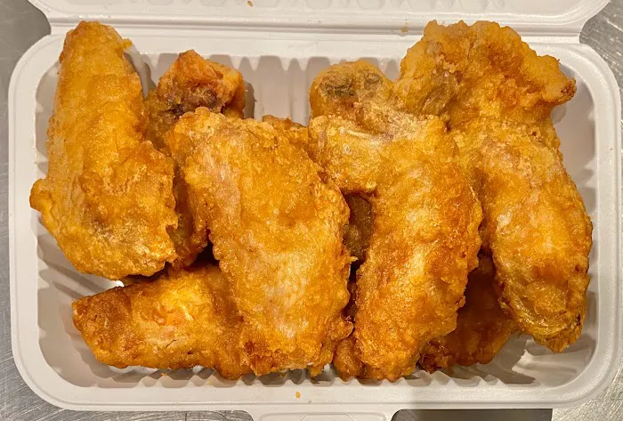 Lucky Lin's Restaurant - West Indian (Guyanese) & Chinese Food 9
