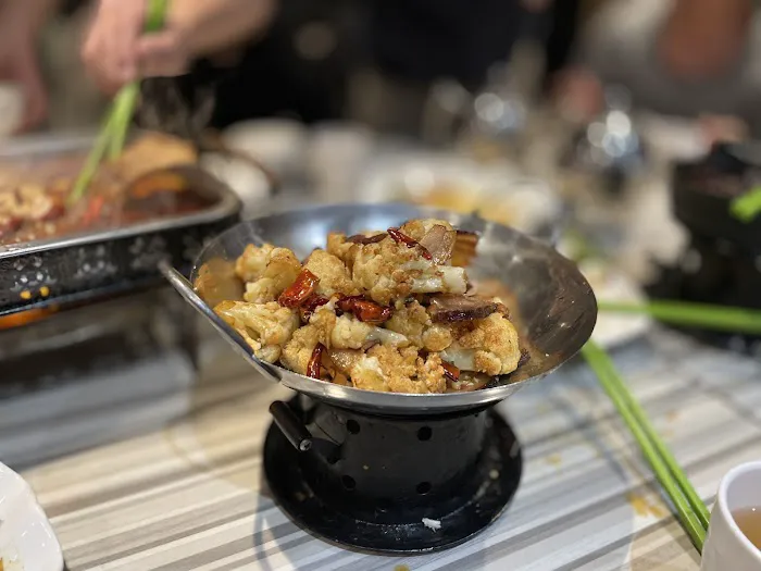 Dumplings & Szechuan Cuisine 10