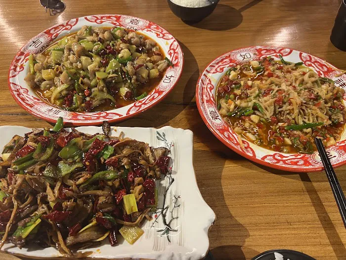 Hunan Cuisine BBQ & Bar 8