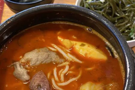 Yunshang Rice Noodle (Warden)云尚米线