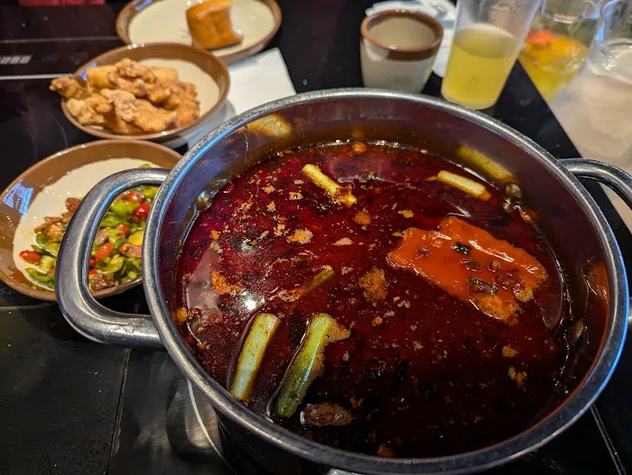 Ye Skewers Hot Pot 三大爷串串香 7