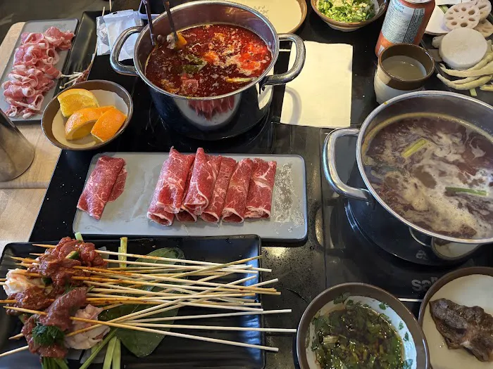 Ye Skewers Hot Pot 三大爷串串香 4