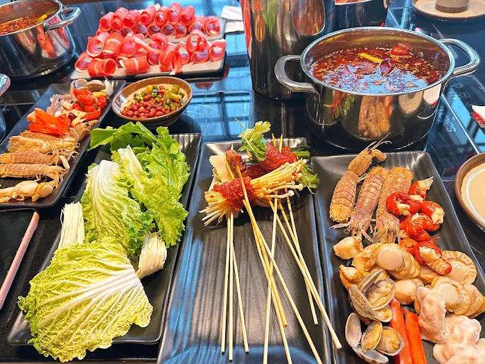 Ye Skewers Hot Pot 三大爷串串香 6