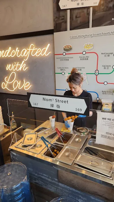 Nom Street 5