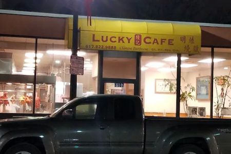 Lucky Cafe