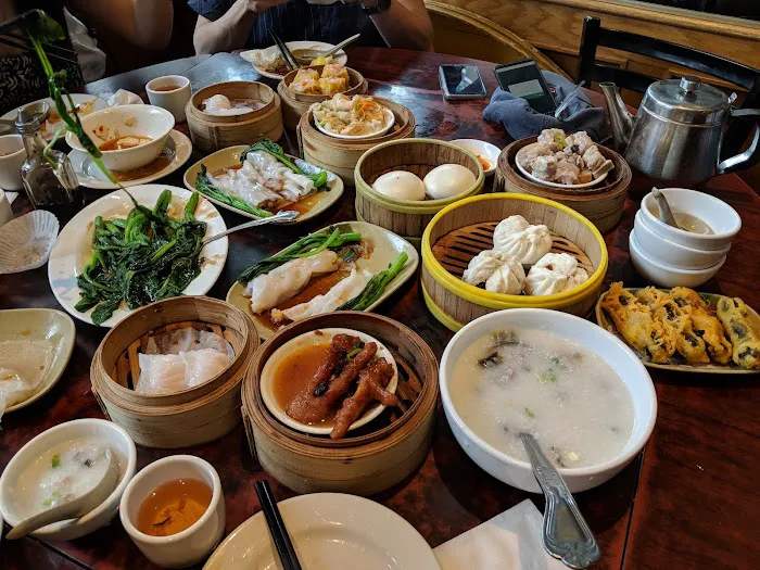 Great Taste Bakery & Restaurant 10