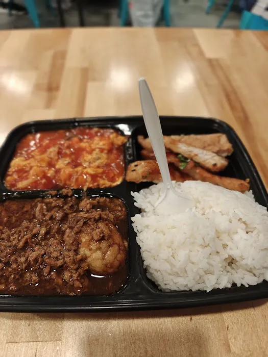Potluck Cafe 1