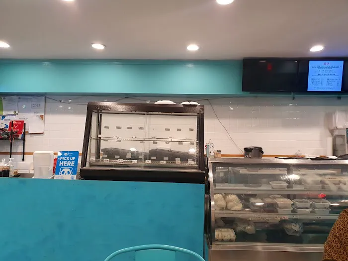 Potluck Cafe 10