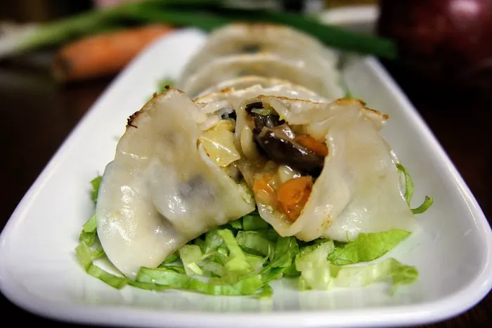 Yang's Dumplings 4