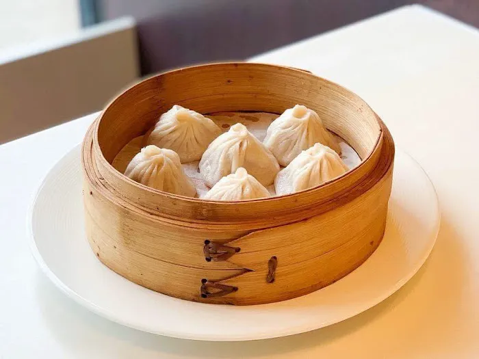 Feng Shui Restaurant & Bar 8
