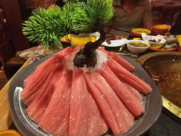 Wei Shu Wu Hot Pot 味蜀吾火锅 9