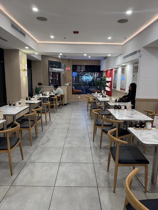 Nan Xiang Express - South End, Boston 4