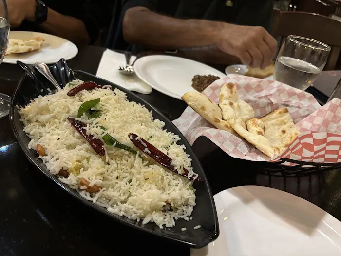 5 Spice Dining 5