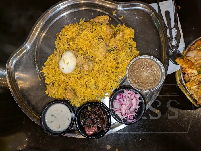 5 Spice Dining 10