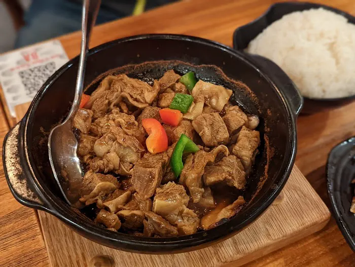 Yang's Braised Chicken Rice (Warden) 9