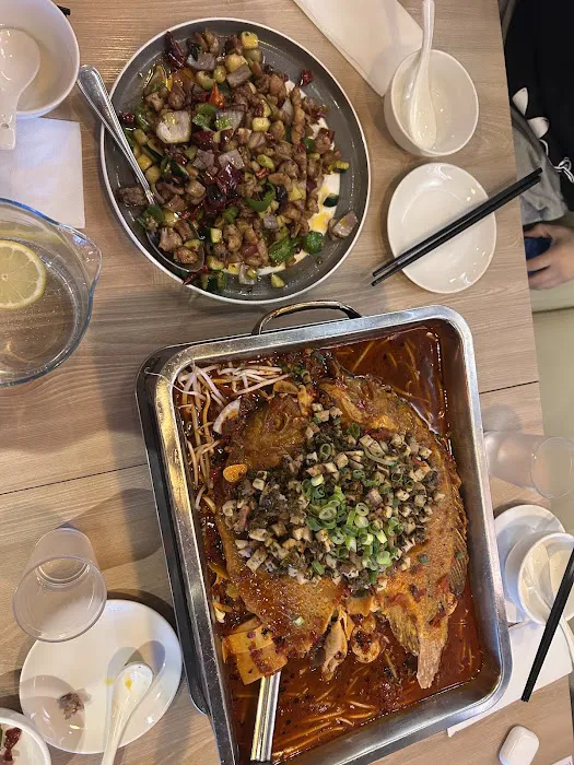 Yu Grilled Fish House (Qia Yu)恰鱼 7