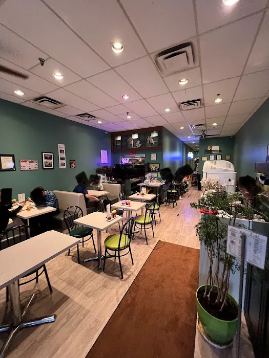 Wonton Hut Noodle Bar 5