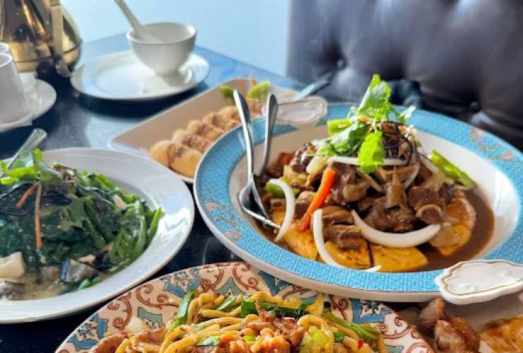 Xin Jiang Restaurant/Halal西域食府.清真 2