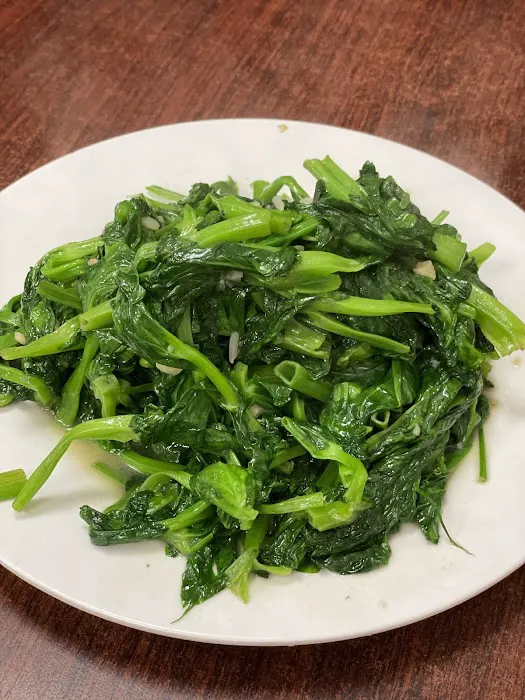 Clay Pot Cafe (旺角煲仔饭) 8
