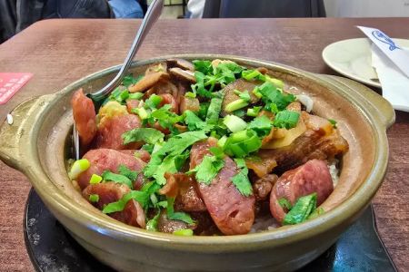 Clay Pot Cafe (旺角煲仔饭)