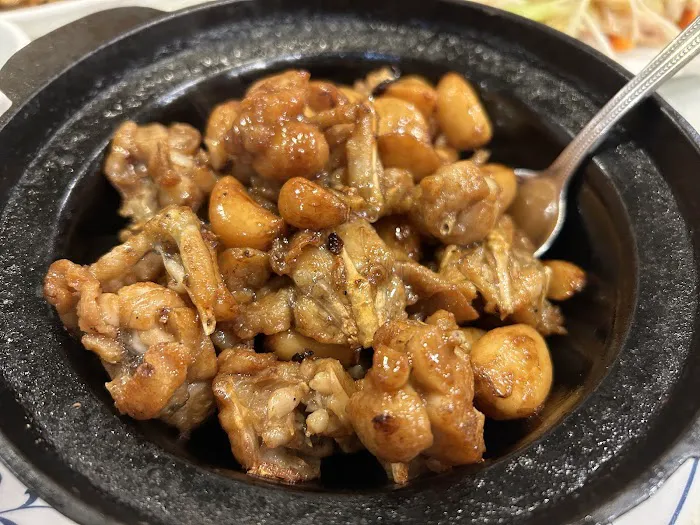 Gaga Seafood Restaurant 8