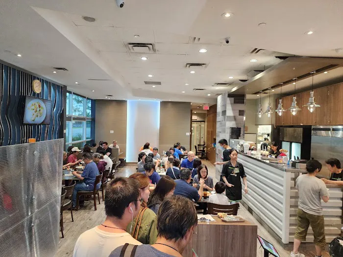 Phoenix Restaurant 4