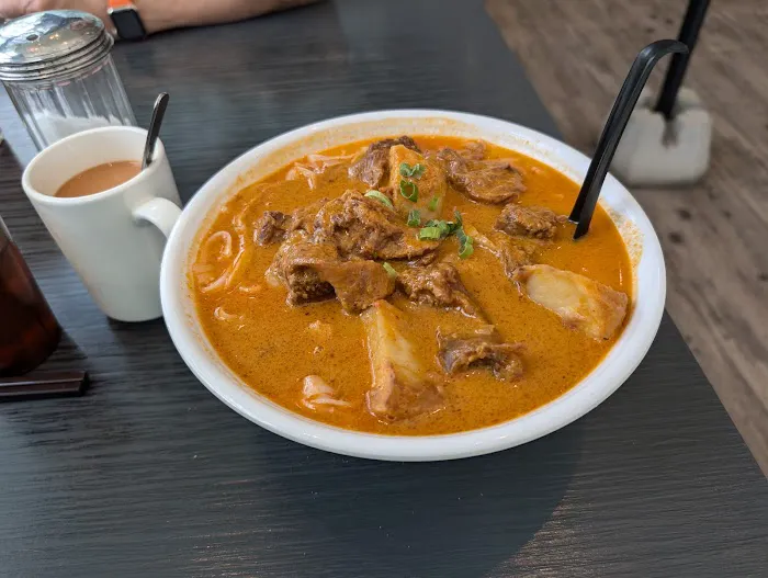 Phoenix Restaurant 6