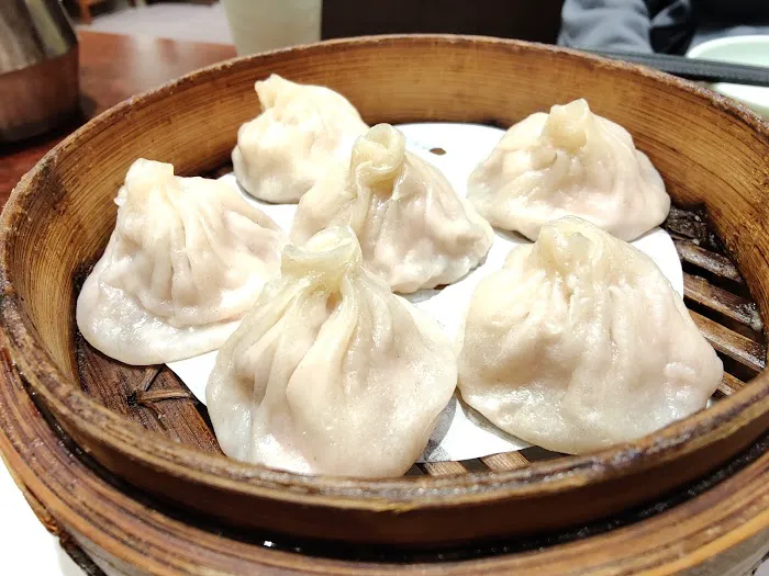 Shanghai Shikumen Fine Cuisine 1
